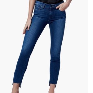 Paige Verdugo Ankle mid rise ultra skinny.